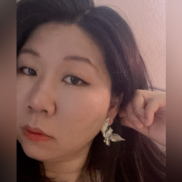 Vintage Silver flying bird stud earring - Picture 3 of 3